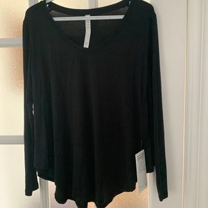 Lululemon Up for down time long sleeve